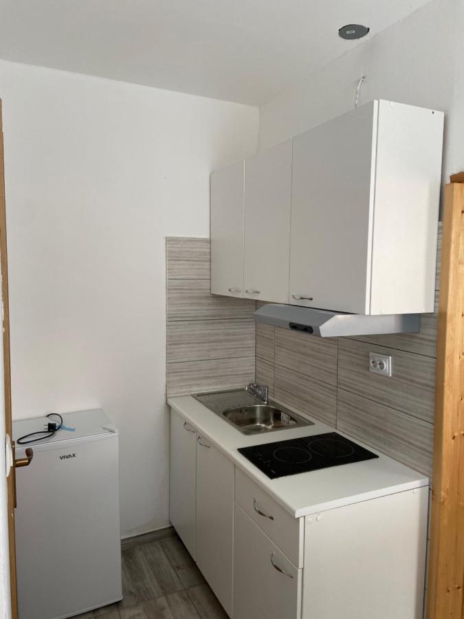 Studio-Apartman Aurora Pula Exterior foto